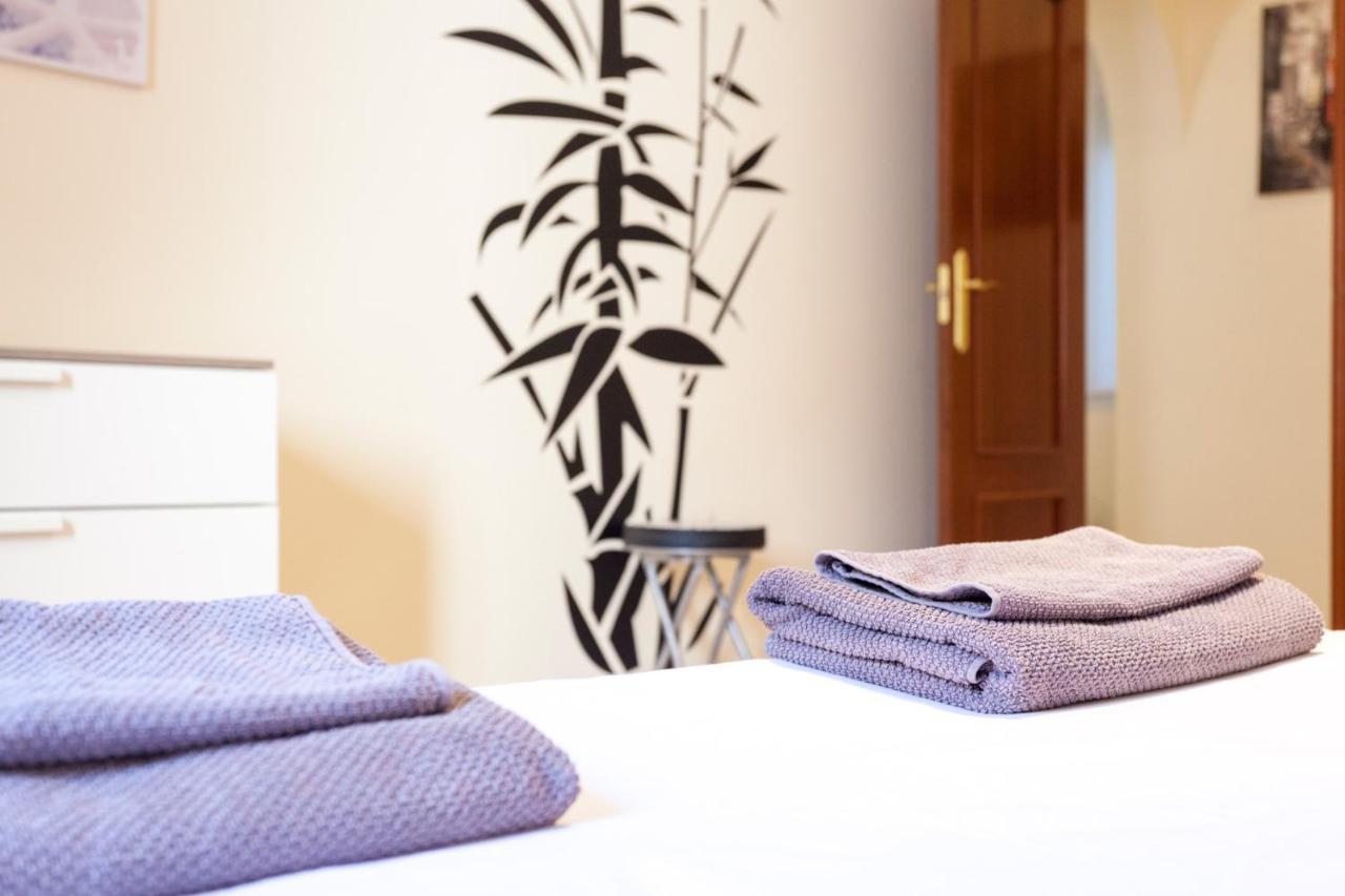 Boutique Apartments In The Heart Of Madryt Zewnętrze zdjęcie