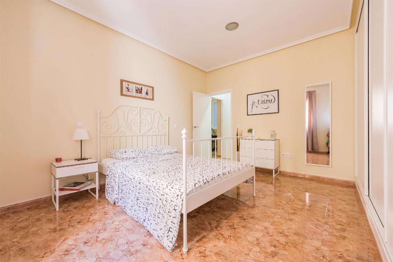 Boutique Apartments In The Heart Of Madryt Pokój zdjęcie